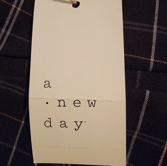 Target, Skinny Ankle Stretch Capri Size 16R - Picture 6 of 9